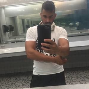 Meet your Posher, Daniel